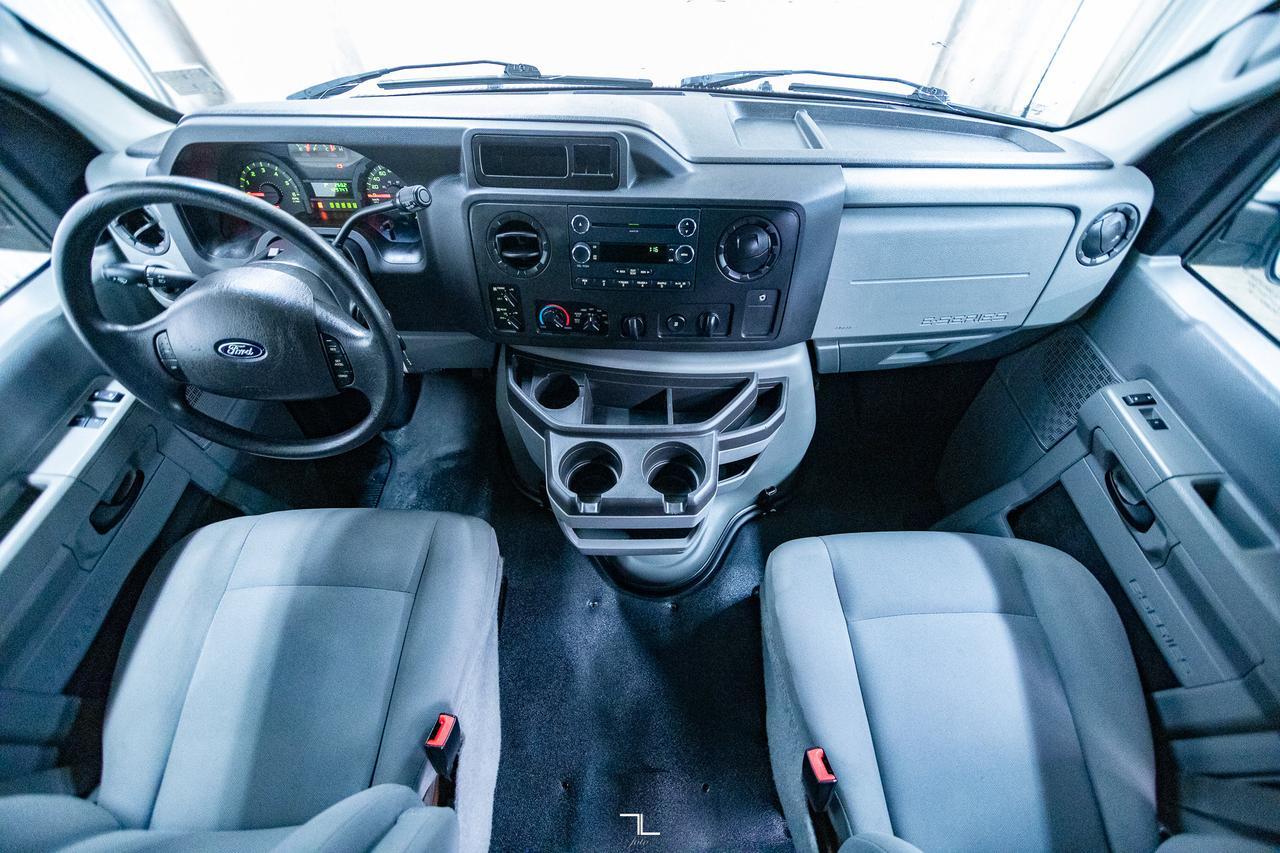 2013 Ford E-350 XL 12 Passenger Red Deer AB