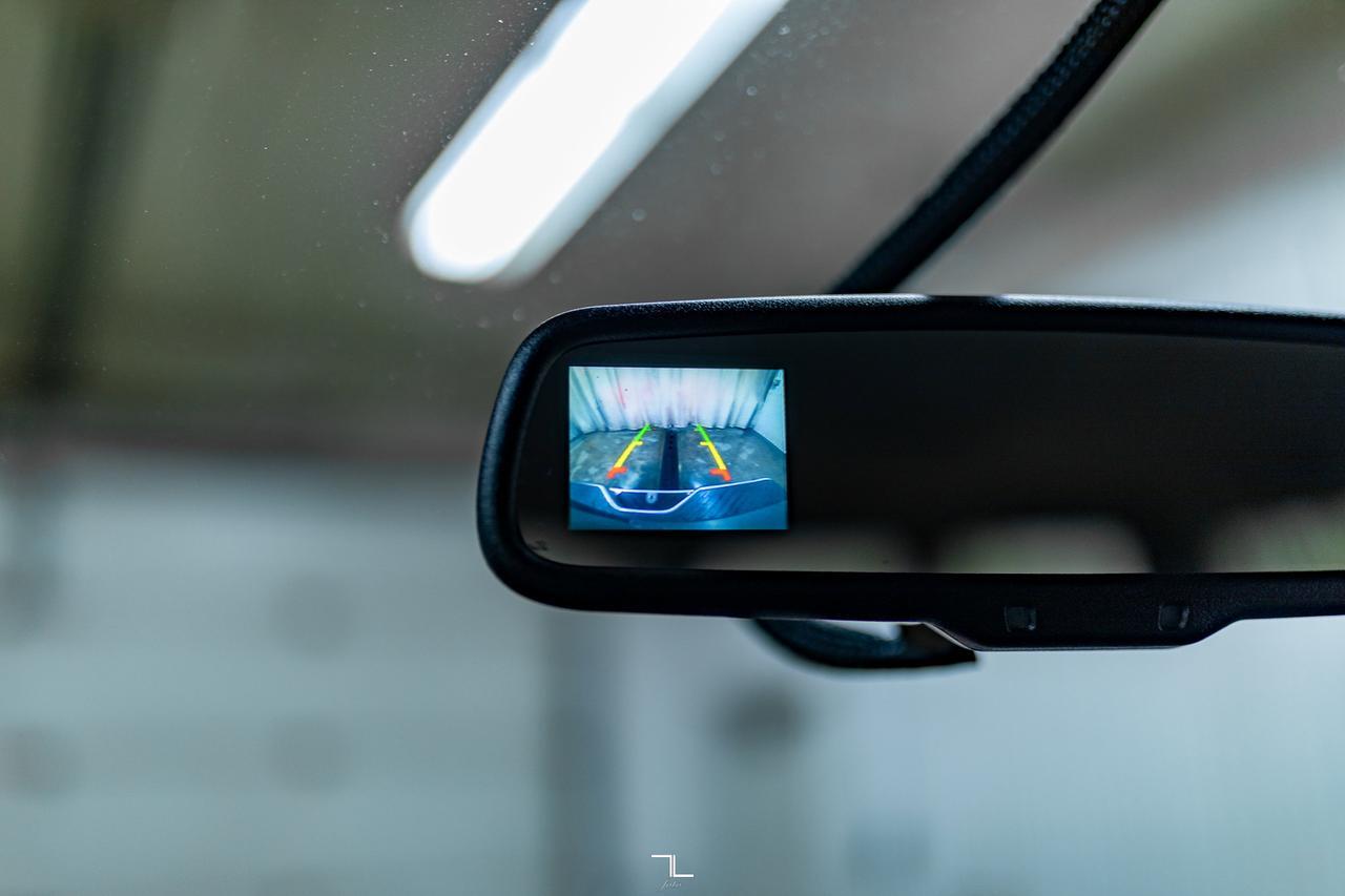 2013 Ford E-350 XLT 12 Passenger BCam Red Deer AB