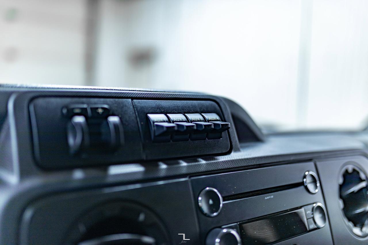 2013 Ford E-350 XLT 12 Passenger BCam Red Deer AB