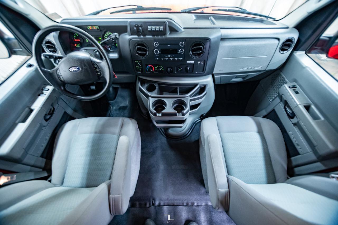 2013 Ford E-350 XLT 12 Passenger BCam Red Deer AB