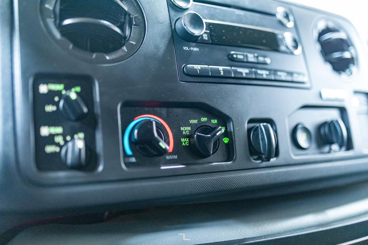 2013 Ford E-350 XLT 12 Passenger BCam Red Deer AB