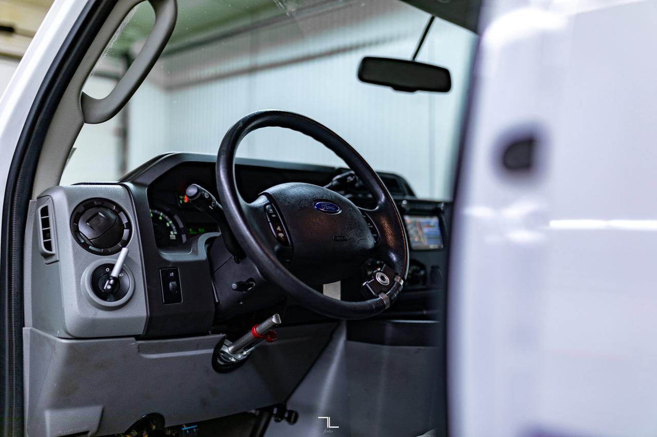 2013 Ford E-350 XLT Wheelchair Conversion Red Deer AB