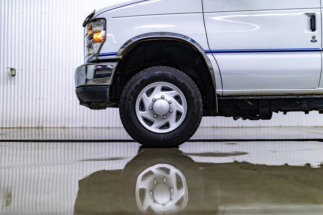 2013 Ford E-350 XLT Wheelchair Conversion Red Deer AB