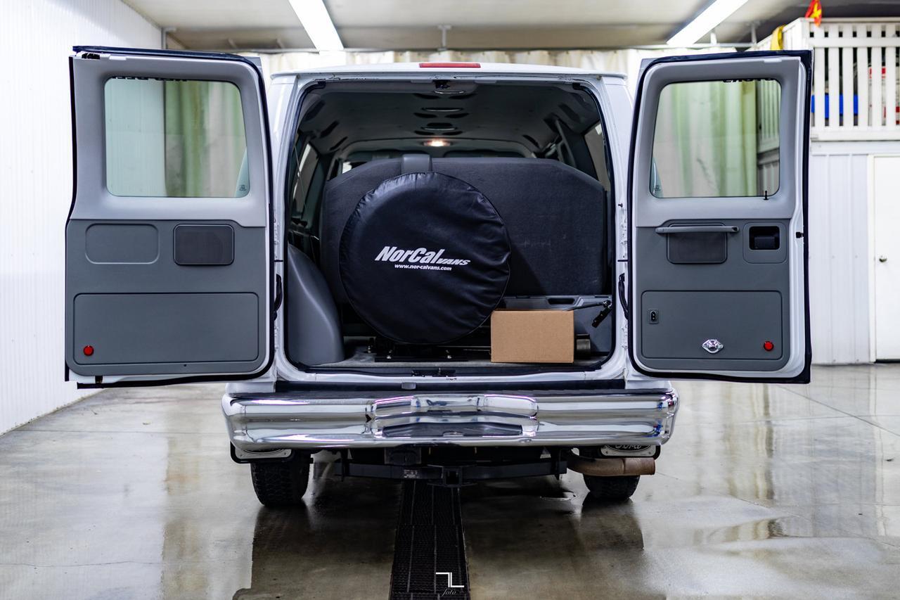 2013 Ford E-350 XLT Wheelchair Conversion Red Deer AB