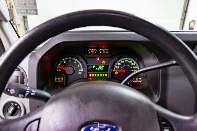 2013 Ford E-450 Cutaway 12 Passenger Wheelchair Lift Red Deer AB