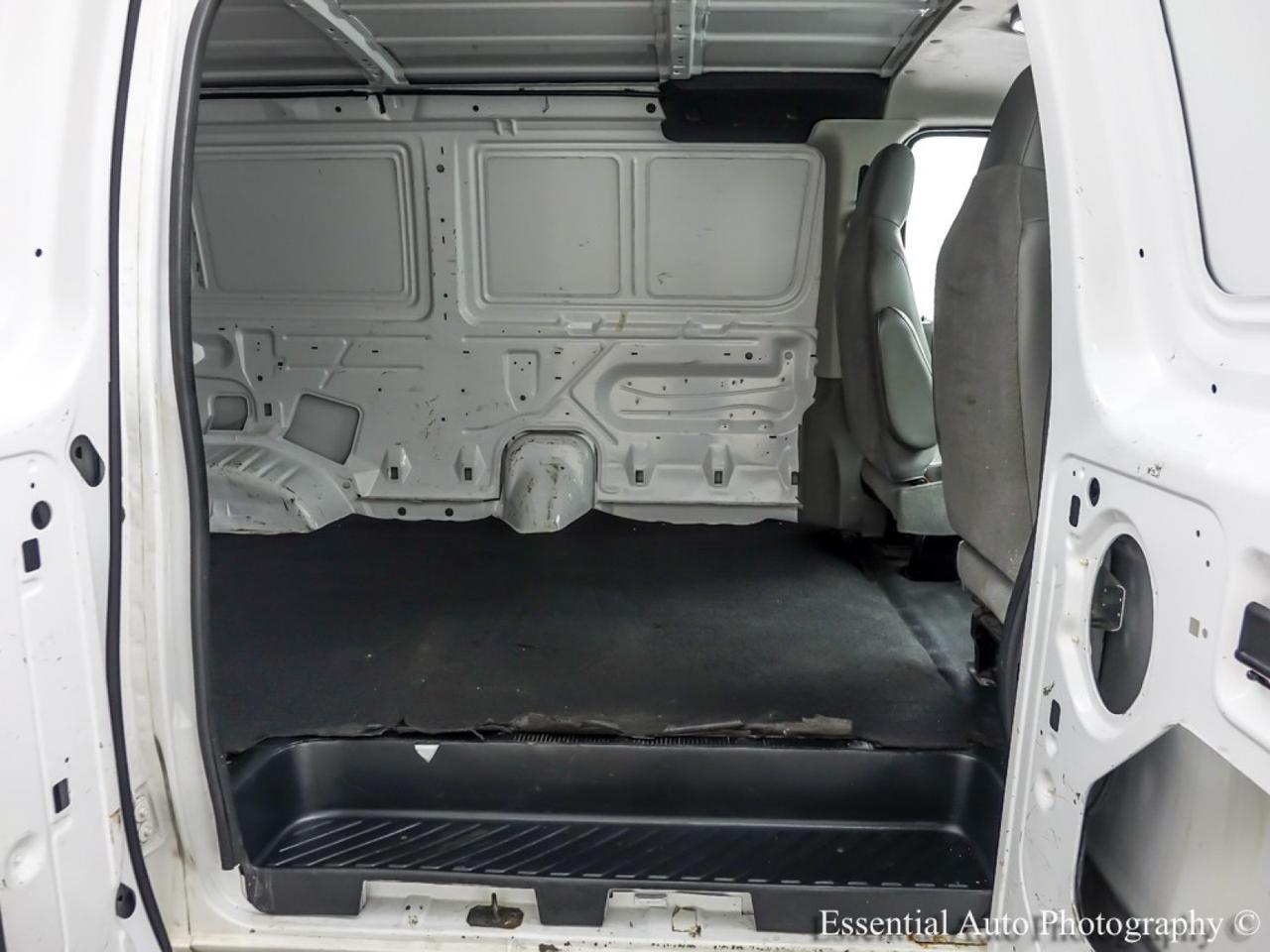 2013 Ford Econoline Cargo Van Recreational Willowbrook IL