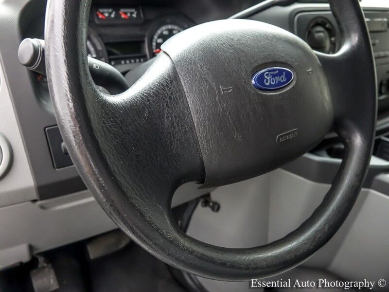 2013 Ford Econoline Cargo Van Recreational Willowbrook IL