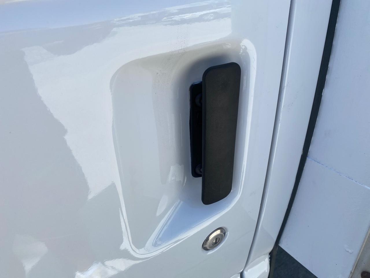 2013 Ford Econoline Commercial Cutaway 1 OWNER E 450 BOX TRUCK Pompano Beach FL