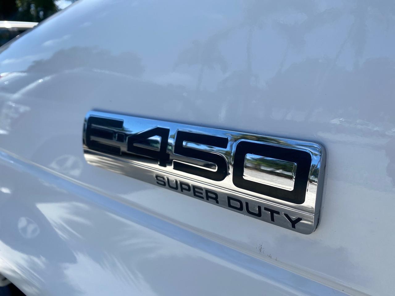 2013 Ford Econoline Commercial Cutaway 1 OWNER E 450 BOX TRUCK Pompano Beach FL