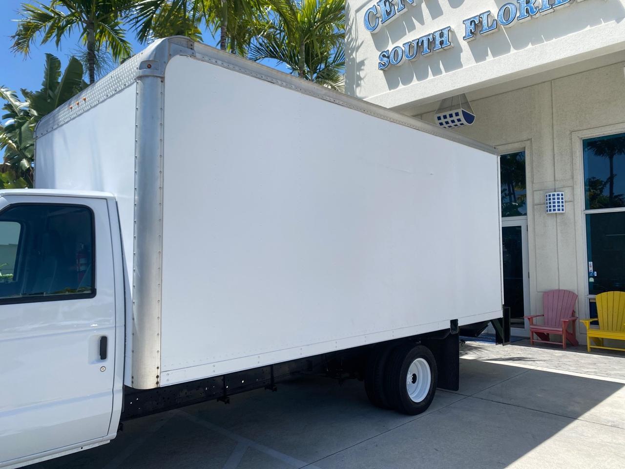 2013 Ford Econoline Commercial Cutaway 1 OWNER E 450 BOX TRUCK Pompano Beach FL