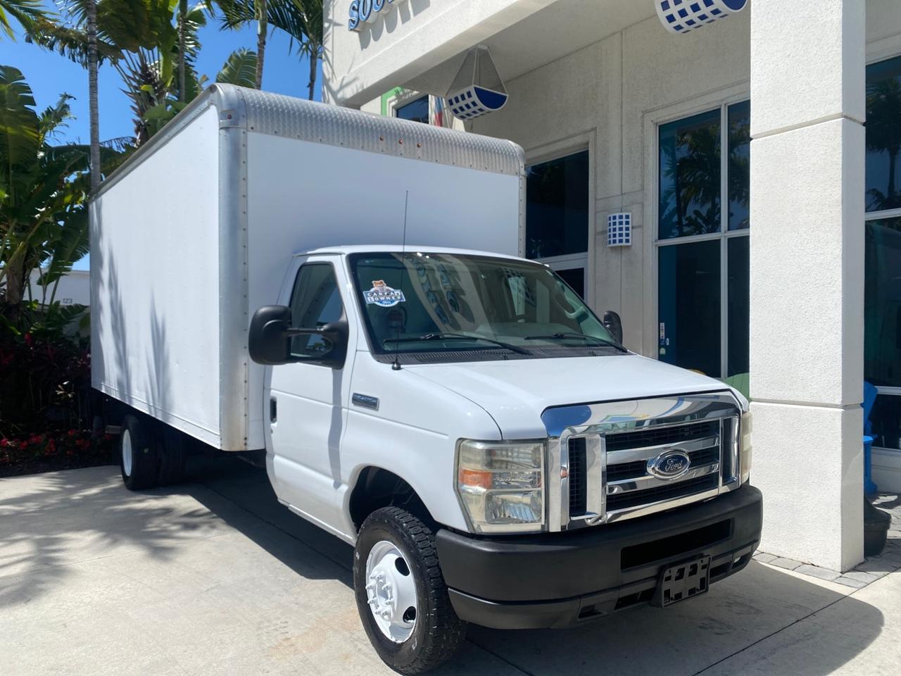 2013 Ford Econoline Commercial Cutaway 1 OWNER E 450 BOX TRUCK