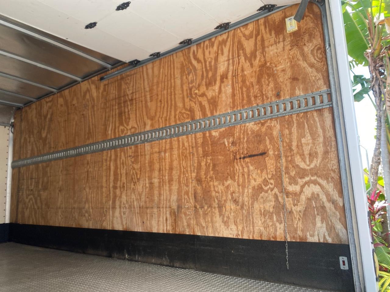 2013 Ford Econoline Commercial Cutaway 1 OWNER E 450 BOX TRUCK Pompano Beach FL