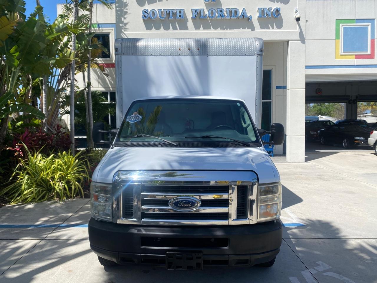 2013 Ford Econoline Commercial Cutaway 1 OWNER E 450 BOX TRUCK Pompano Beach FL