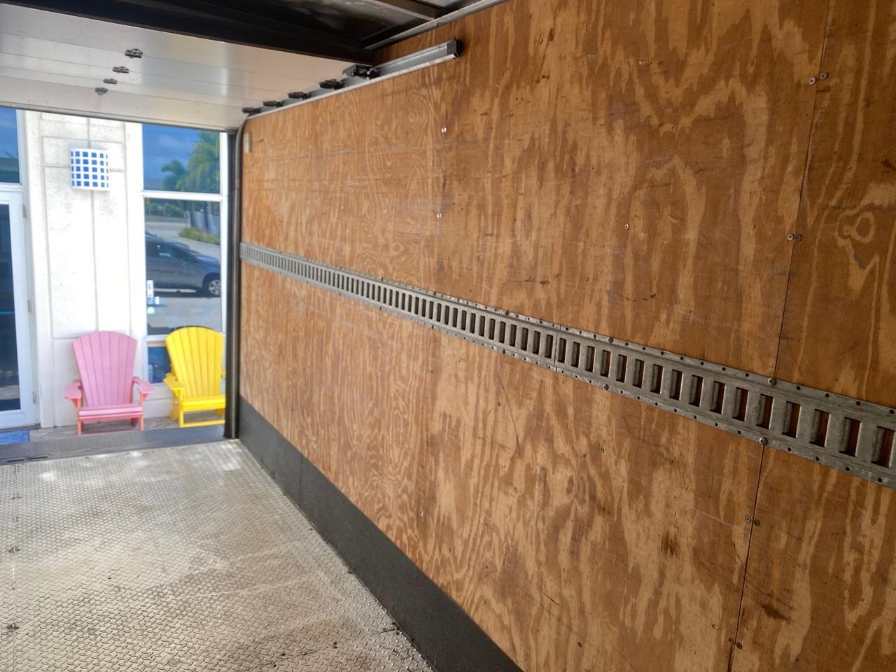 2013 Ford Econoline Commercial Cutaway 1 OWNER E 450 BOX TRUCK Pompano Beach FL