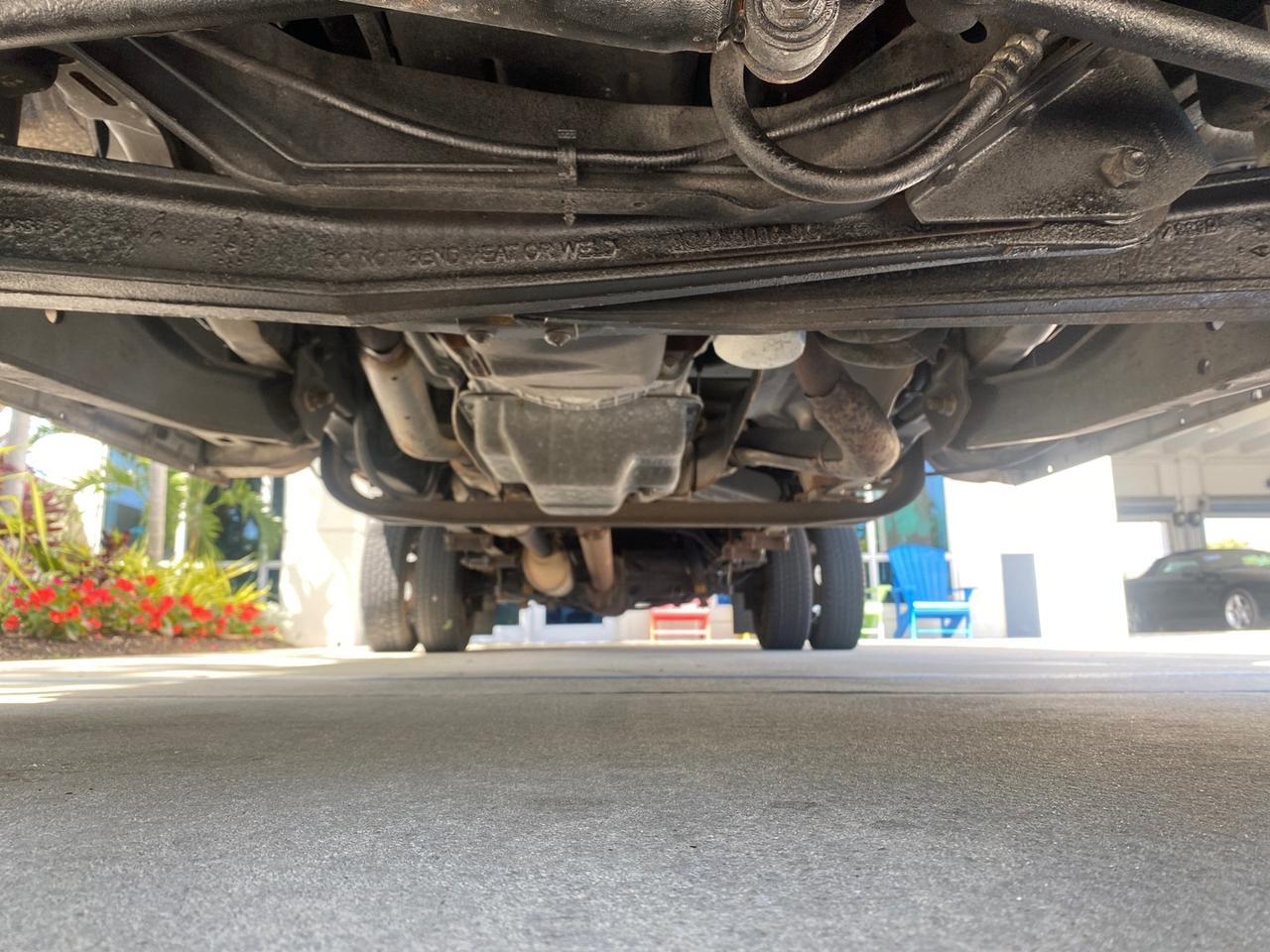 2013 Ford Econoline Commercial Cutaway 1 OWNER E 450 BOX TRUCK Pompano Beach FL