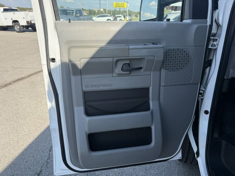 2013 Ford Econoline E-250 Cargo Van Commercial Collinsville OK