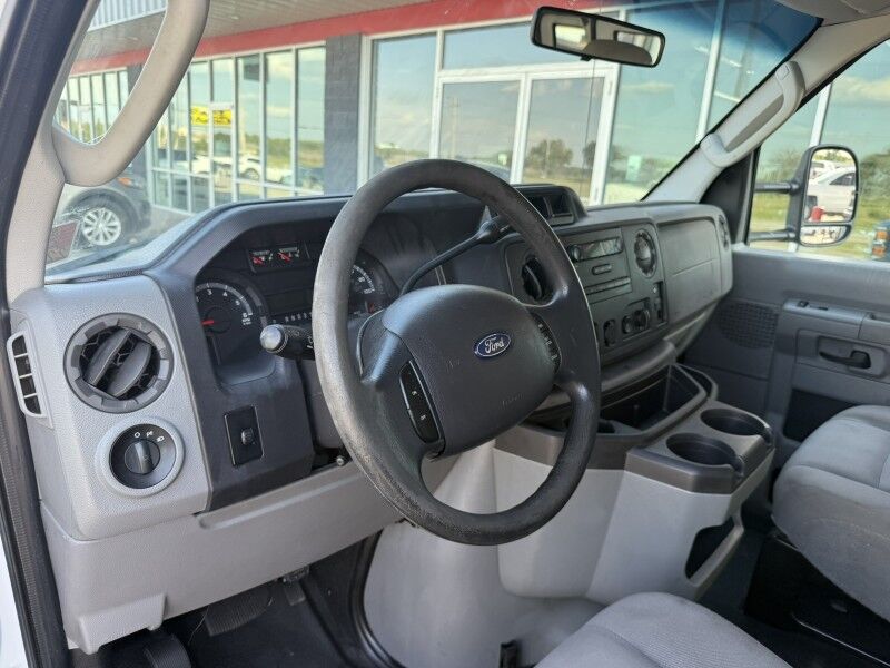 2013 Ford Econoline E-250 Cargo Van Commercial Collinsville OK