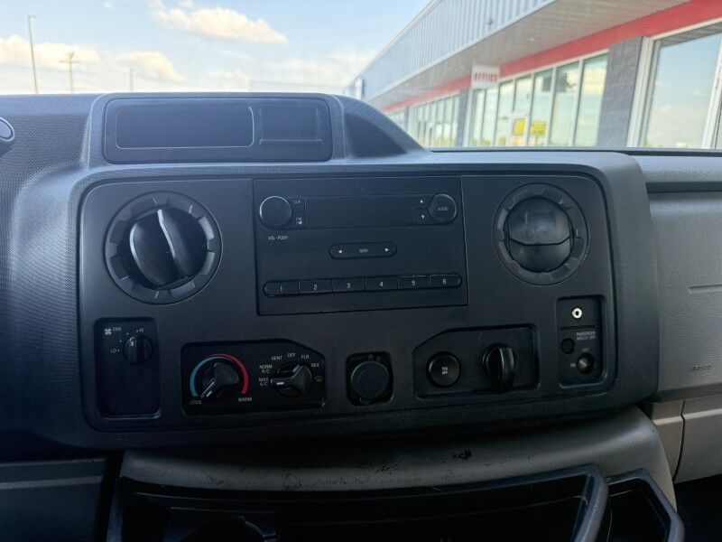 2013 Ford Econoline E-250 Cargo Van Commercial Collinsville OK