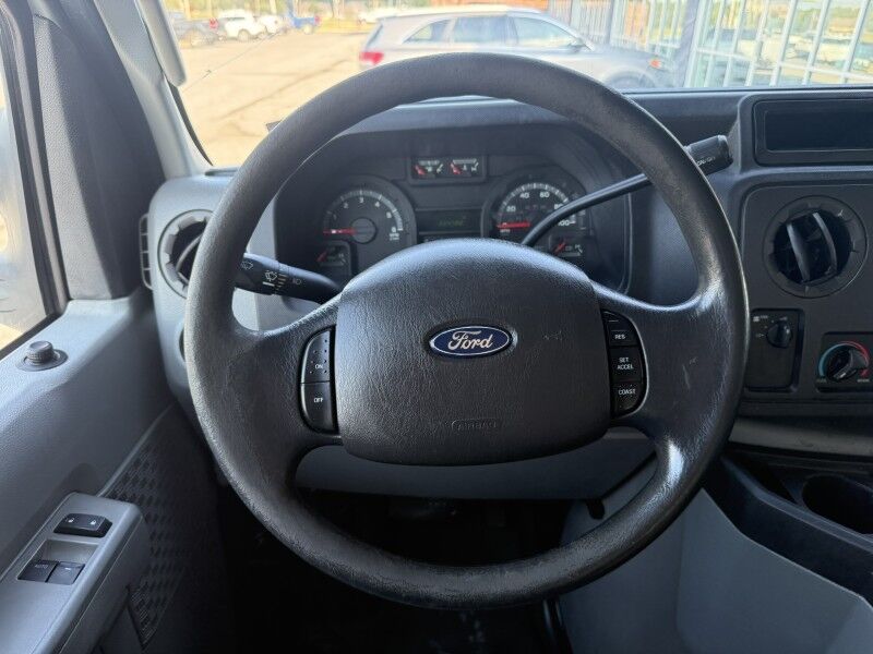 2013 Ford Econoline E-250 Cargo Van Commercial Collinsville OK