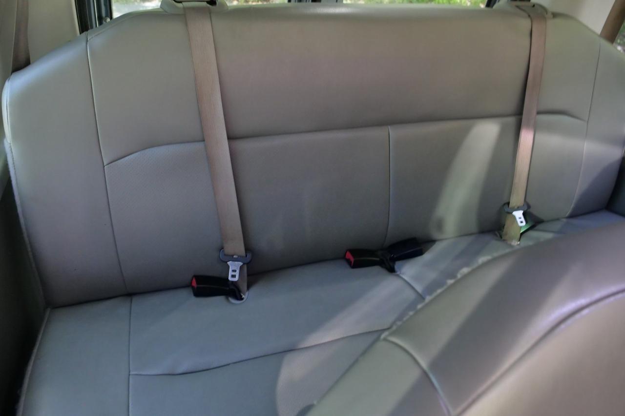 2013 Ford Econoline Wagon XL / 12 Passenger Van / 5.4L V8! Lincolnton NC