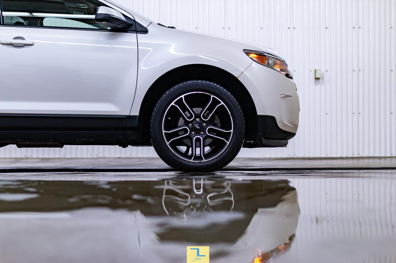 2013 Ford Edge AWD SEL Leather Roof Nav Red Deer AB