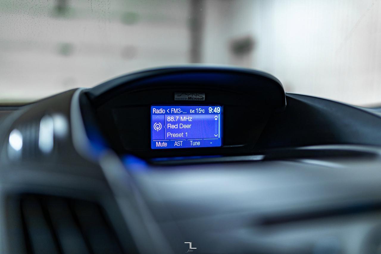 2013 Ford Escape AWD SE Hseats Red Deer AB