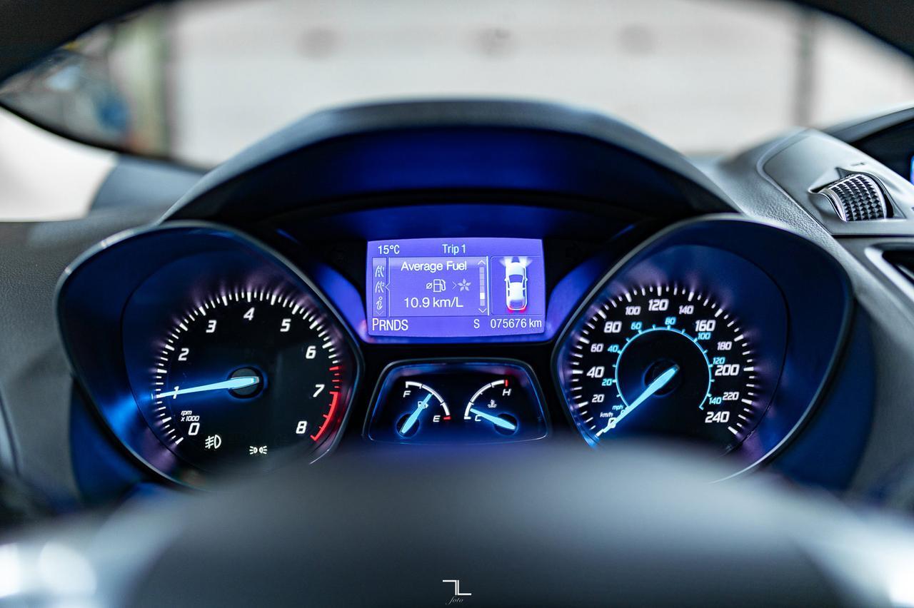 2013 Ford Escape AWD SE Hseats Red Deer AB