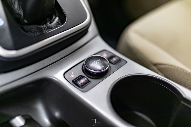 2013 Ford Escape AWD SE Hseats Red Deer AB