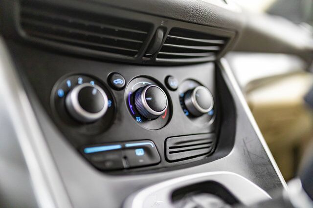 2013 Ford Escape AWD SE Hseats Red Deer AB