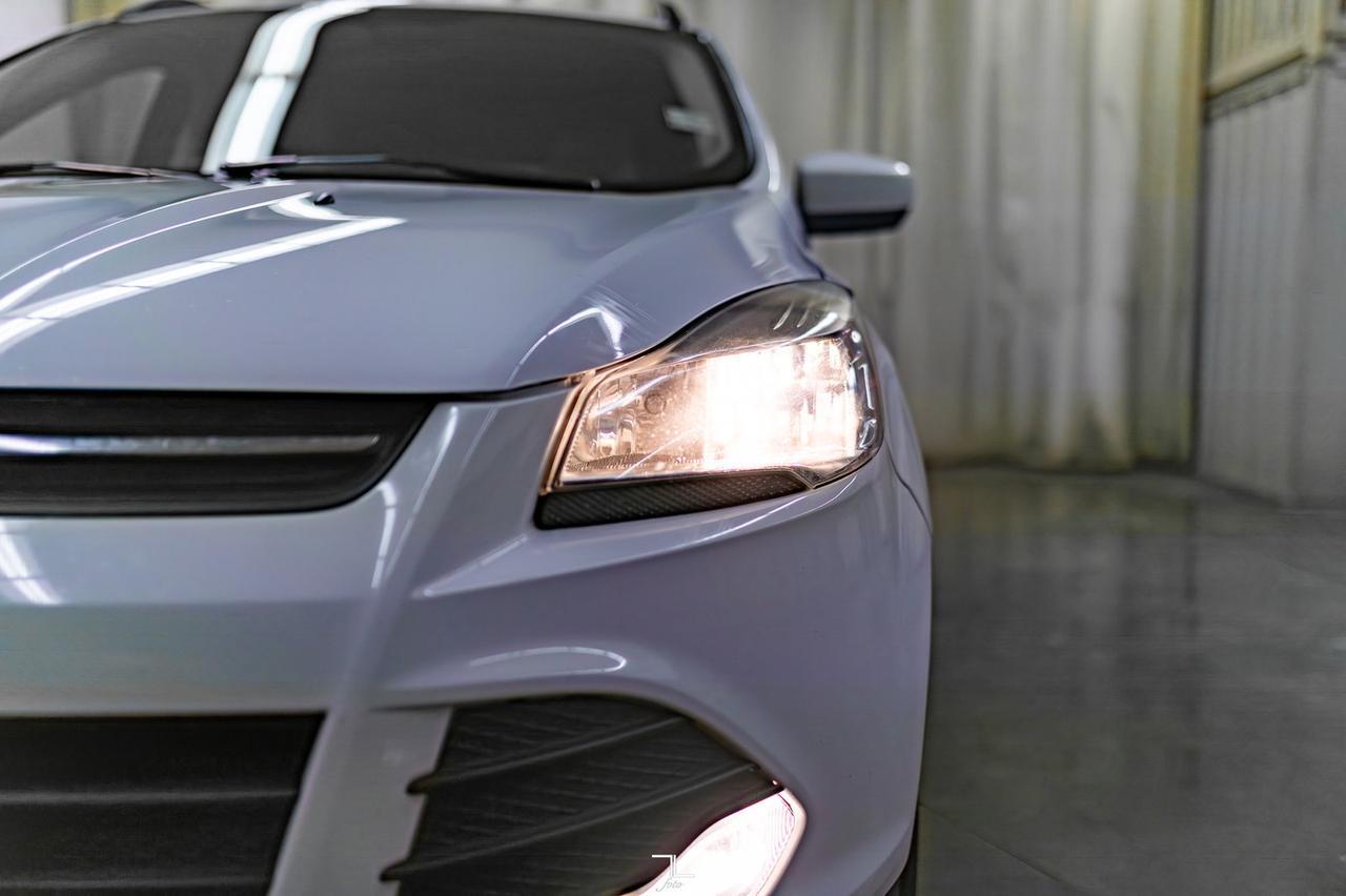 2013 Ford Escape AWD SE Leather Heated Seats Red Deer AB