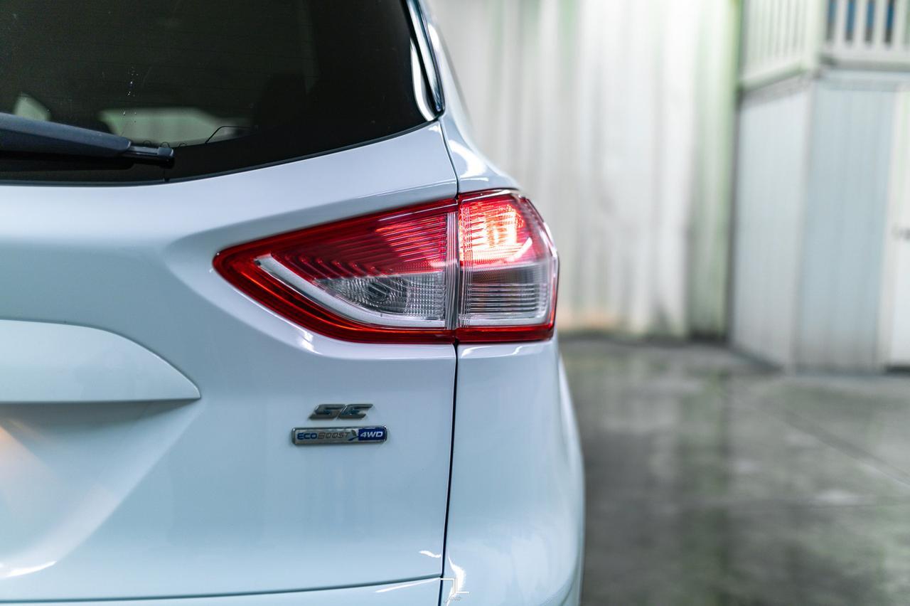 2013 Ford Escape AWD SE Leather Heated Seats Red Deer AB