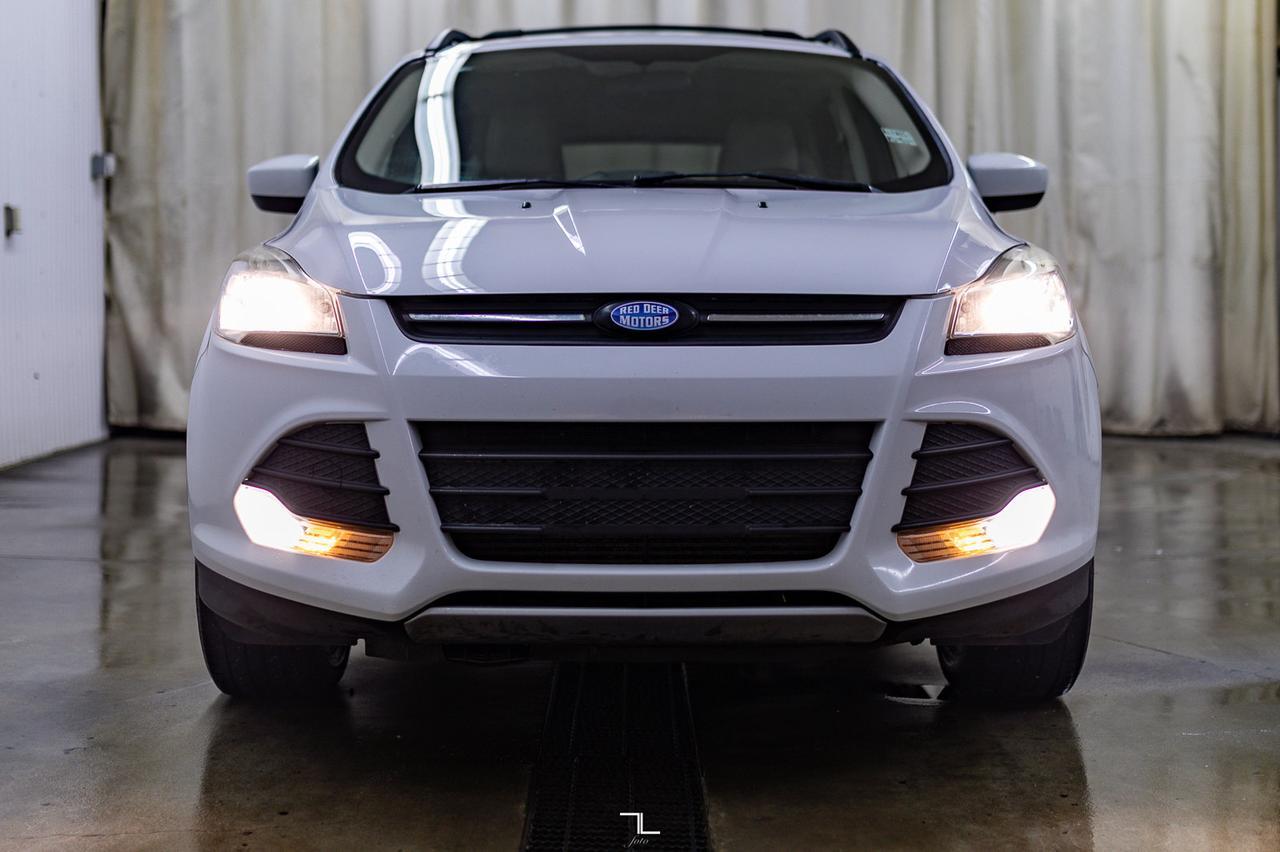 2013 Ford Escape AWD SE Leather Heated Seats Red Deer AB