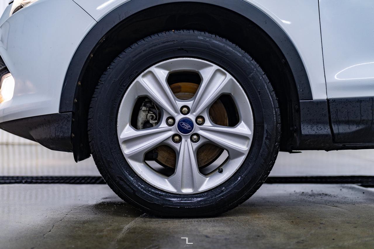 2013 Ford Escape AWD SE Leather Heated Seats Red Deer AB