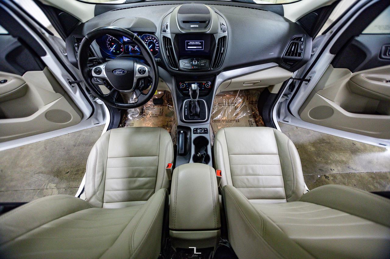 2013 Ford Escape AWD SE Leather Heated Seats Red Deer AB