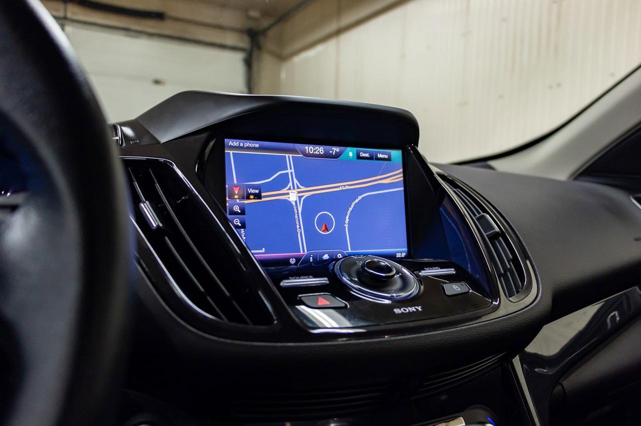 2013 Ford Escape AWD Titanium Leather Roof Nav Red Deer AB