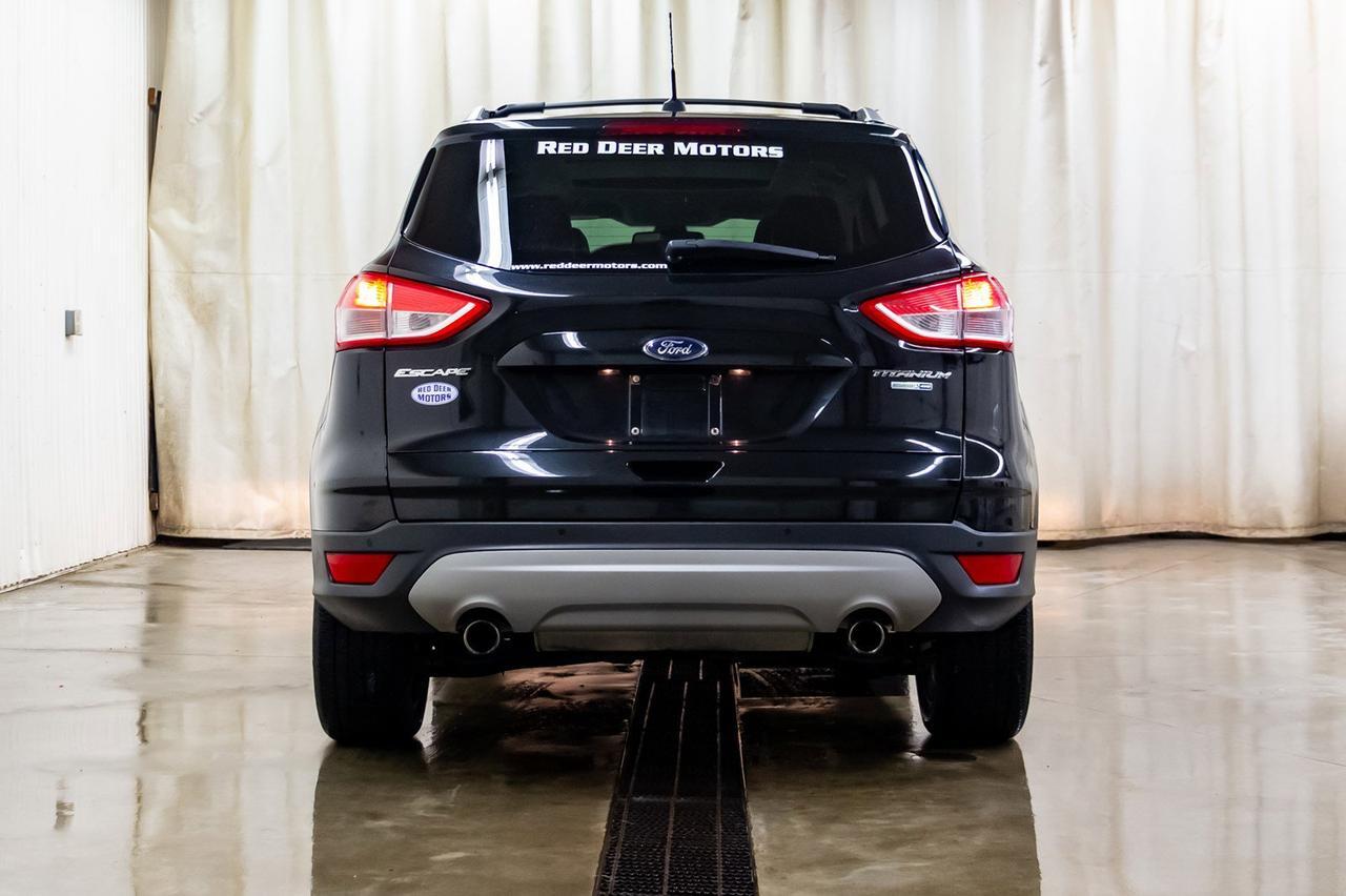 2013 Ford Escape AWD Titanium Leather Roof Nav Red Deer AB