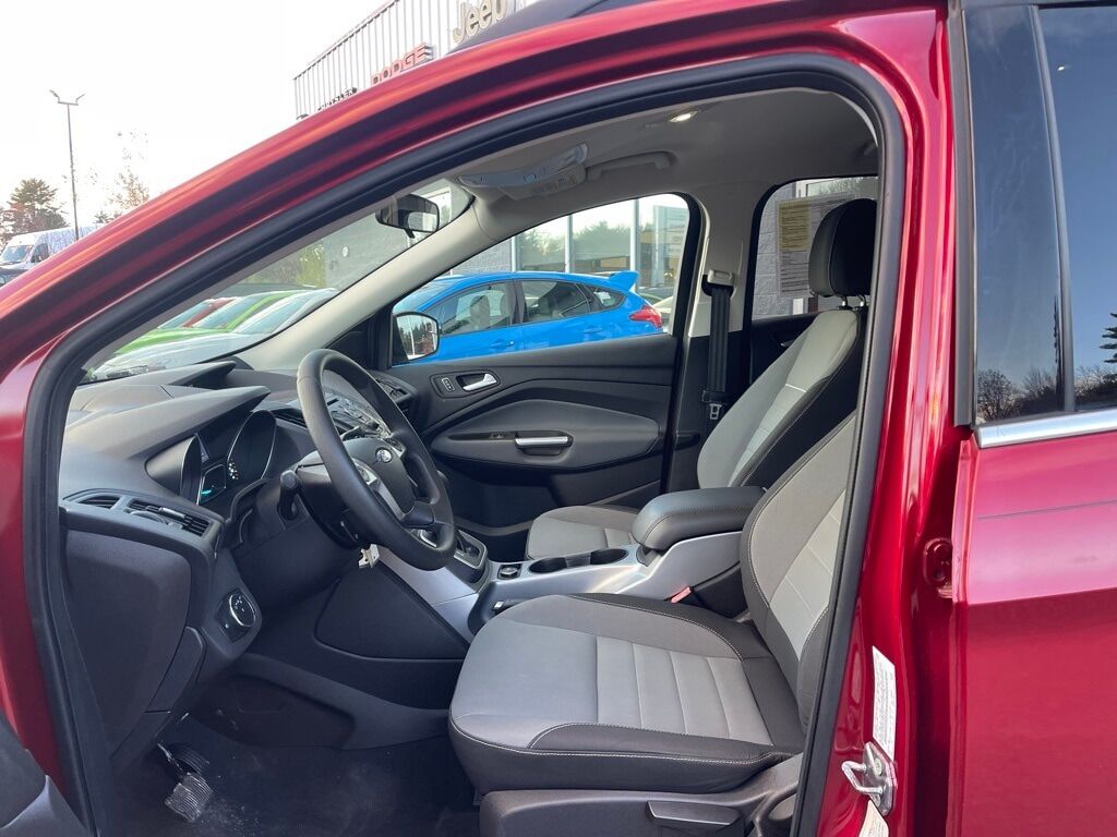 2013 Ford Escape SE Orange MA