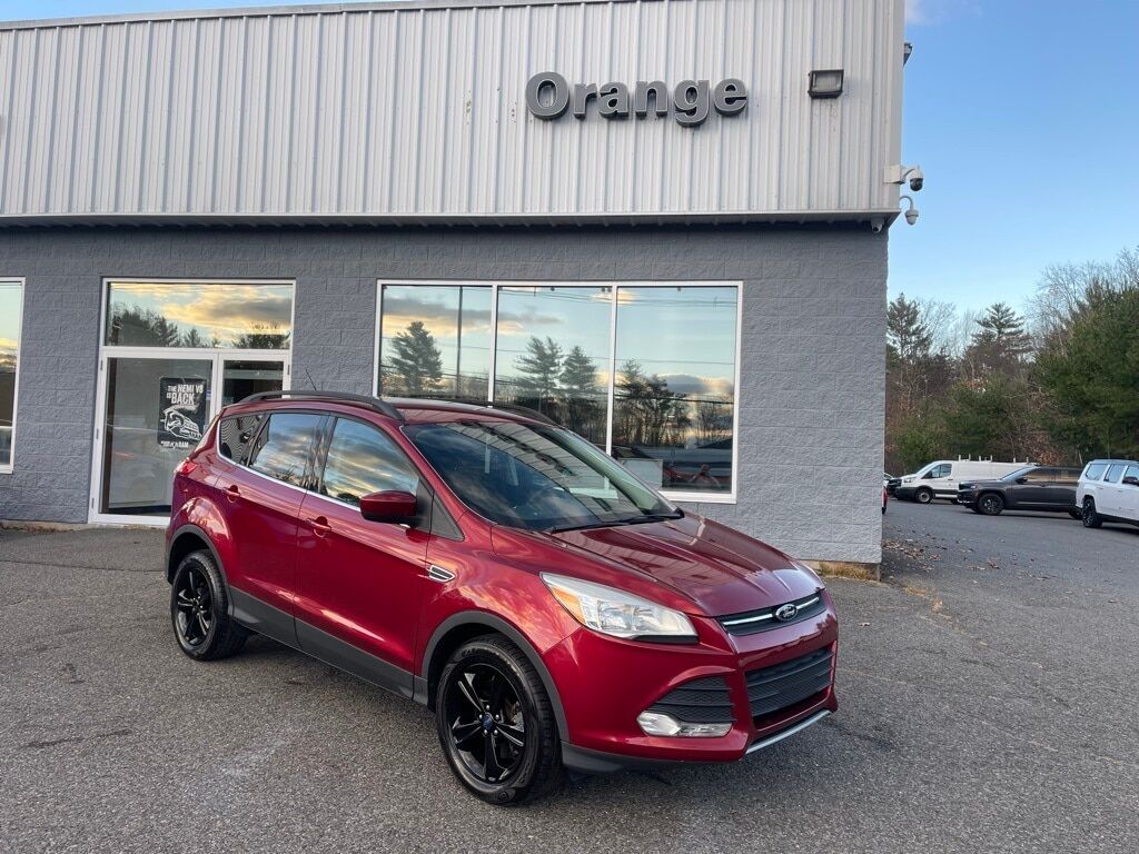 2013 Ford Escape SE Orange MA