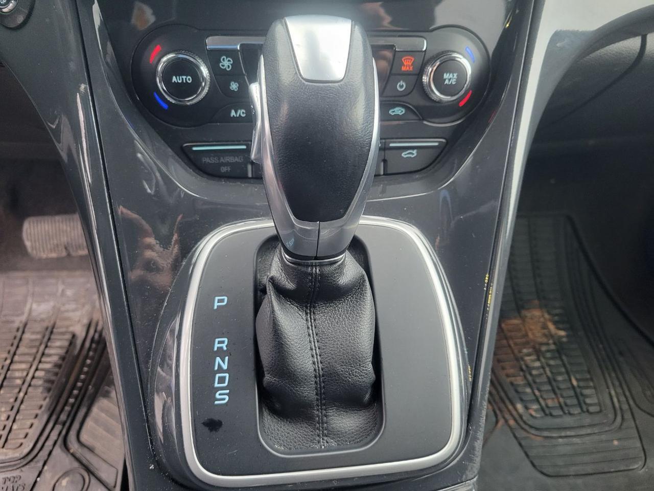 2013 Ford Escape Titanium Charlton MA