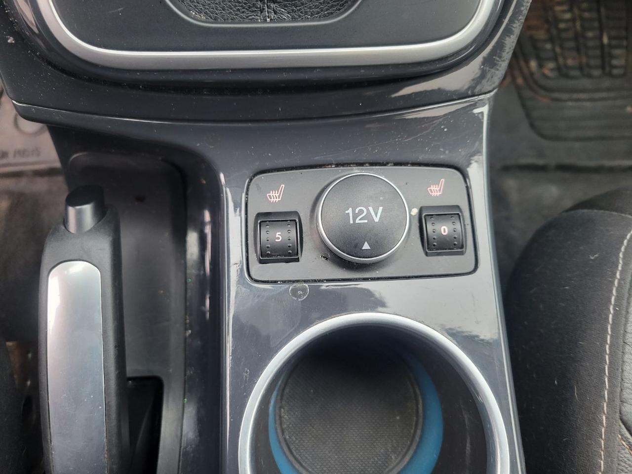 2013 Ford Escape Titanium Charlton MA