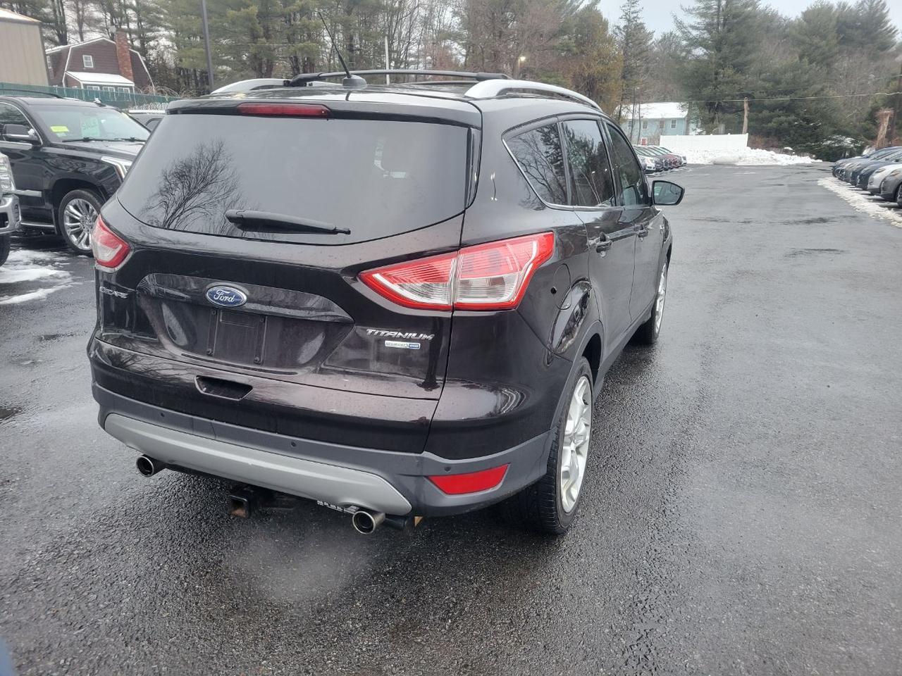 2013 Ford Escape Titanium Charlton MA