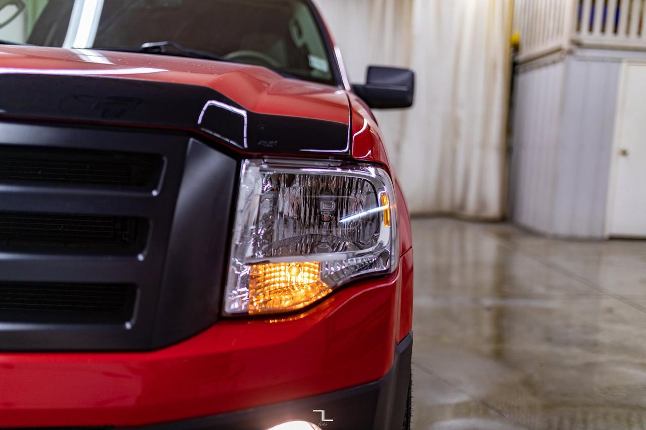 2013 Ford Expedition Max 4x4 XLT Red Deer AB