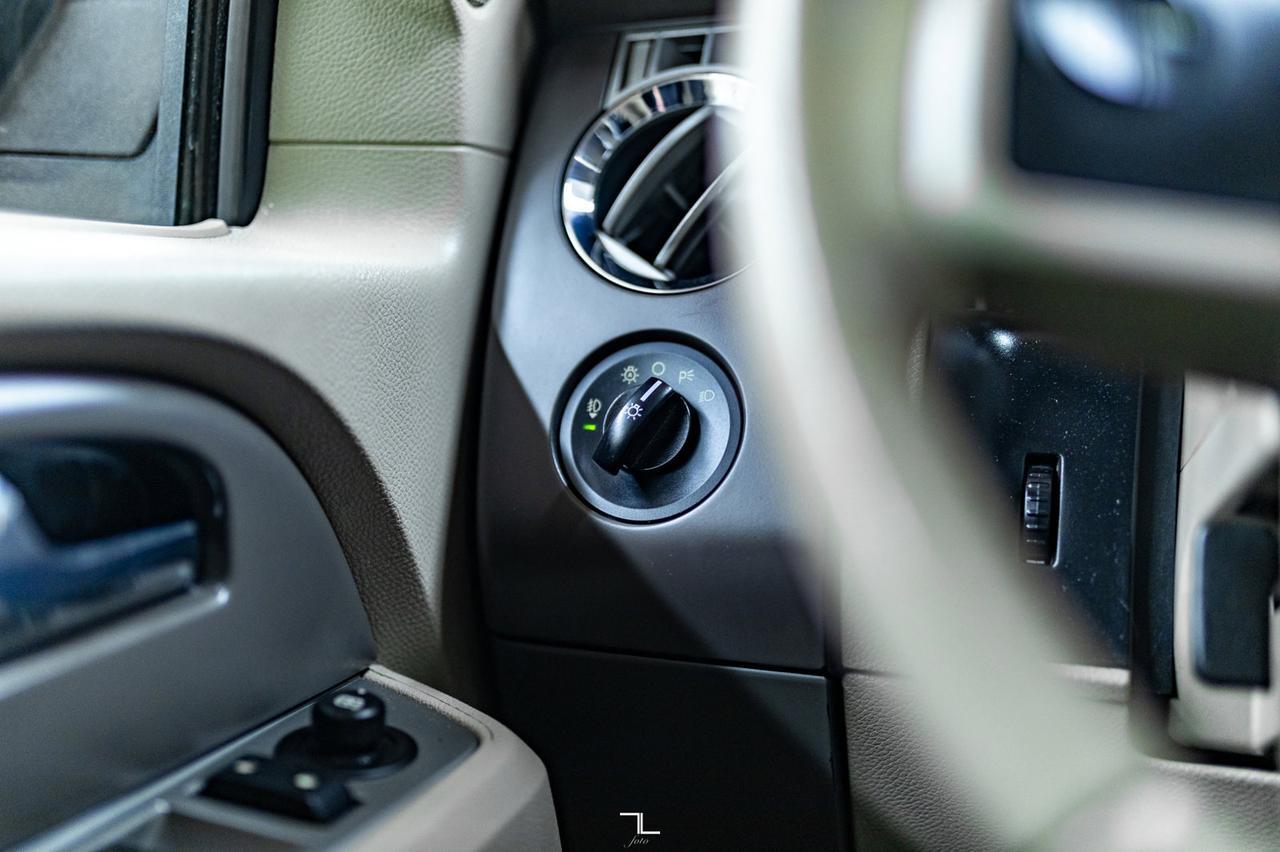 2013 Ford Expedition Max 4x4 XLT Red Deer AB