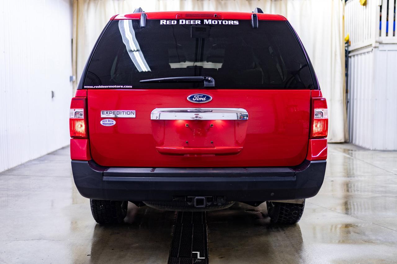 2013 Ford Expedition Max 4x4 XLT Red Deer AB