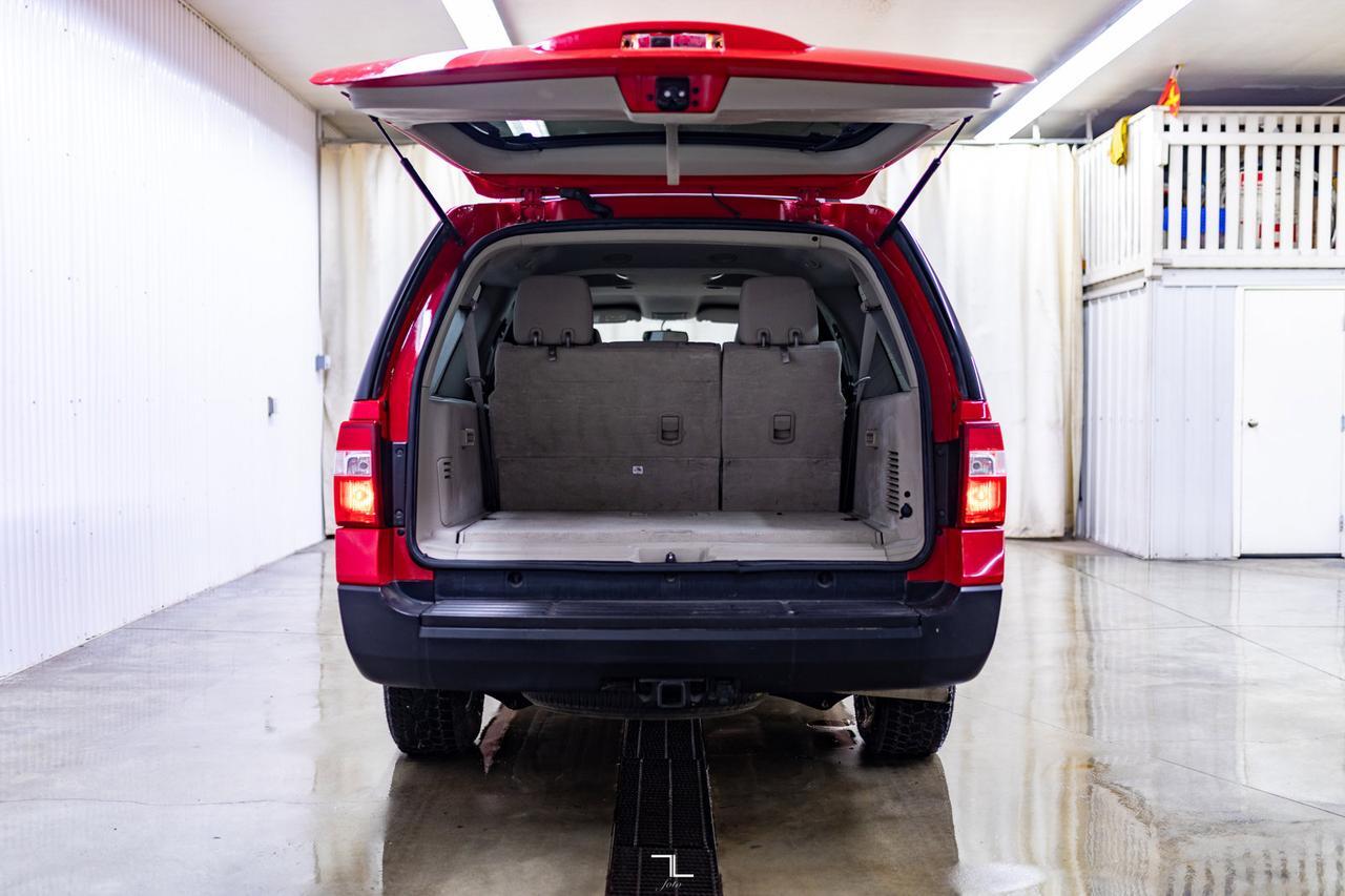 2013 Ford Expedition Max 4x4 XLT Red Deer AB
