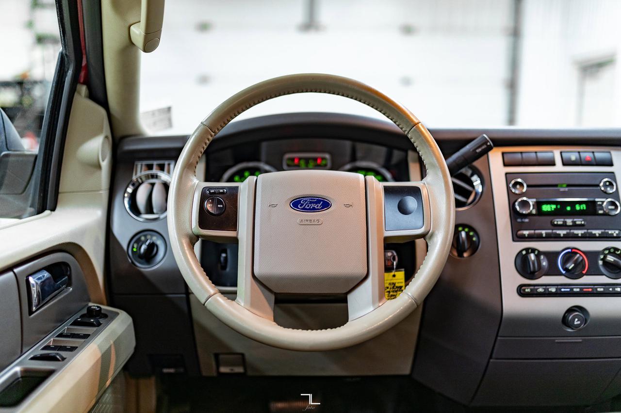 2013 Ford Expedition Max 4x4 XLT Red Deer AB