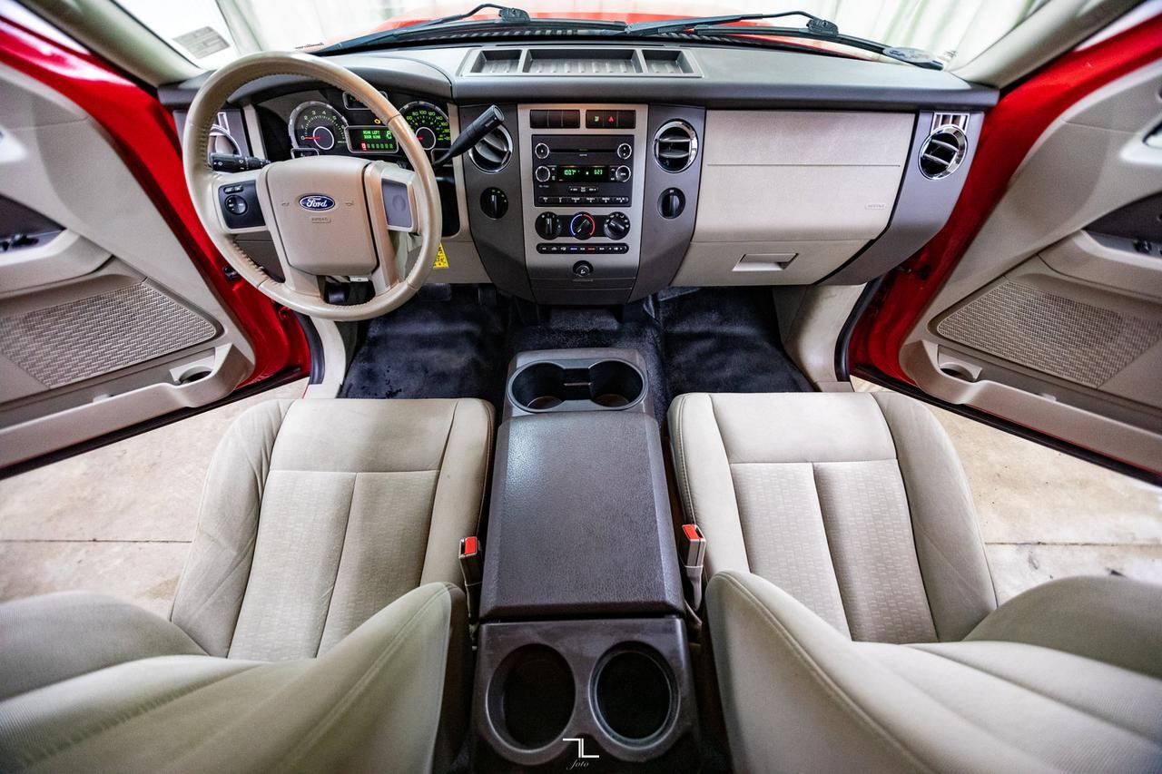 2013 Ford Expedition Max 4x4 XLT Red Deer AB