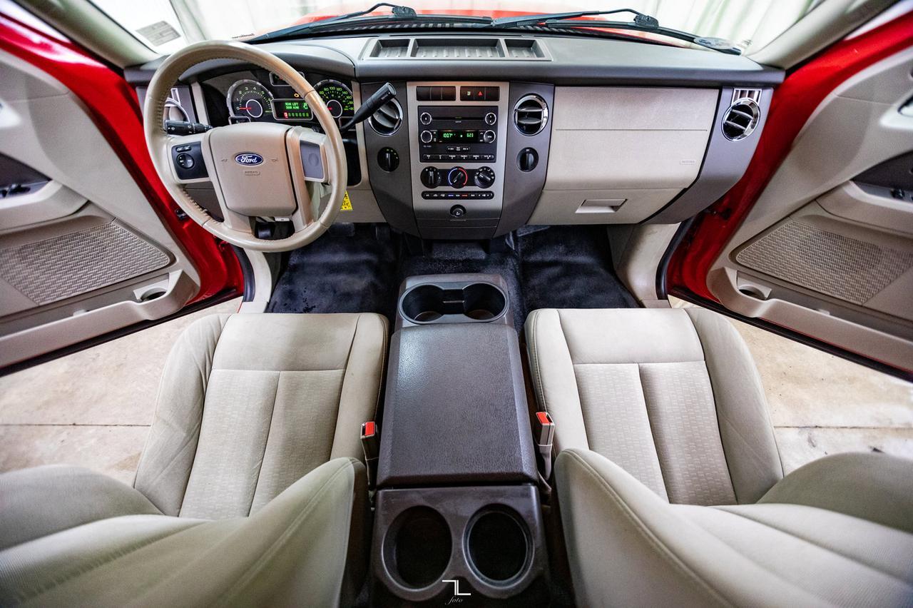 2013 Ford Expedition Max 4x4 XLT Red Deer AB