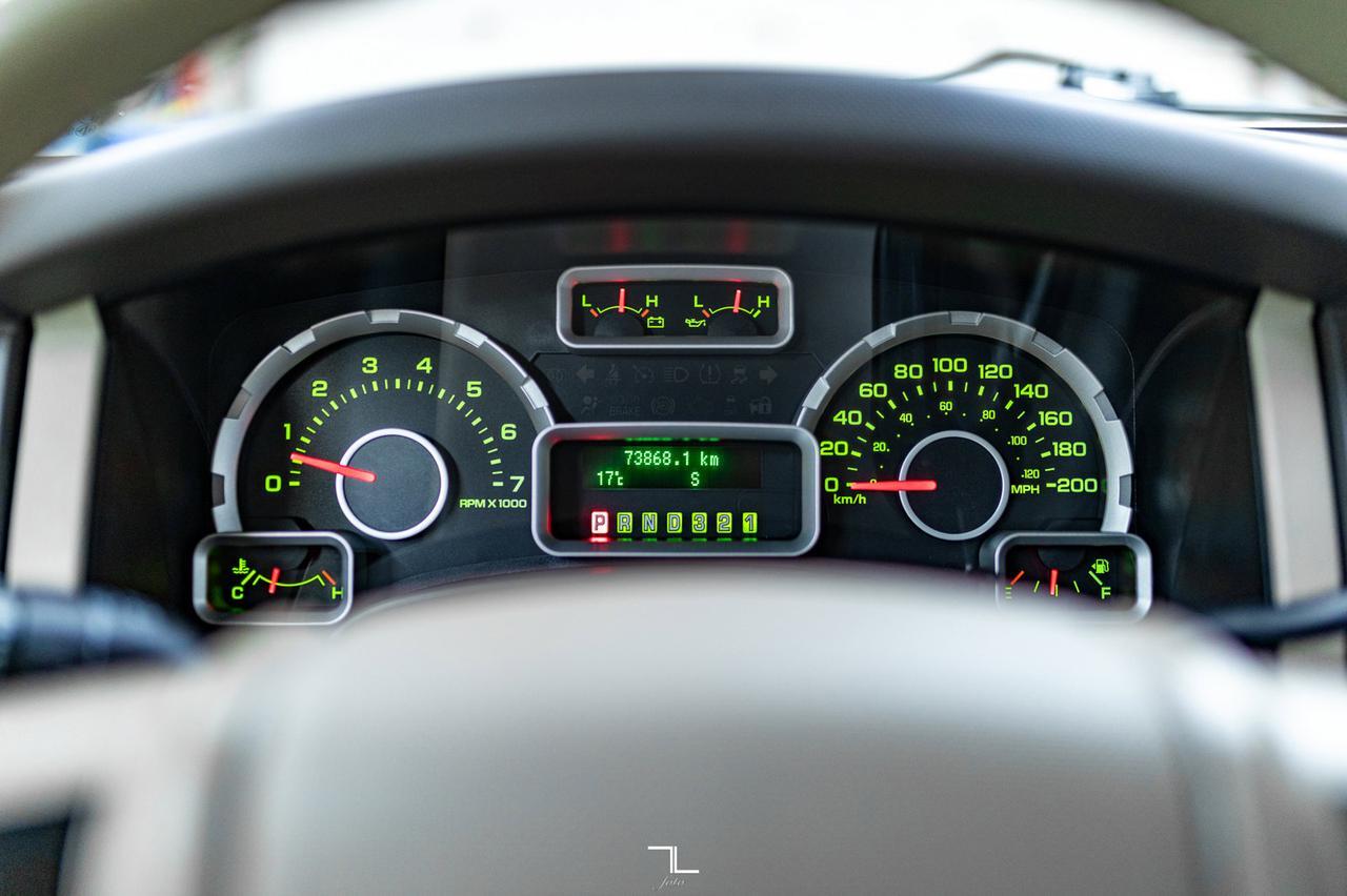 2013 Ford Expedition Max 4x4 XLT Red Deer AB