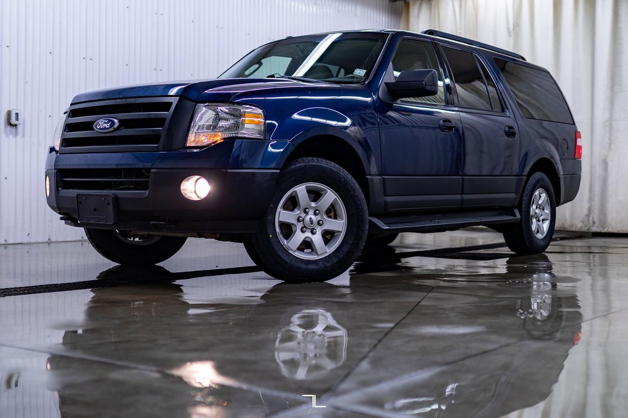 2013 Ford Expedition Max 4x4 XLT Red Deer AB